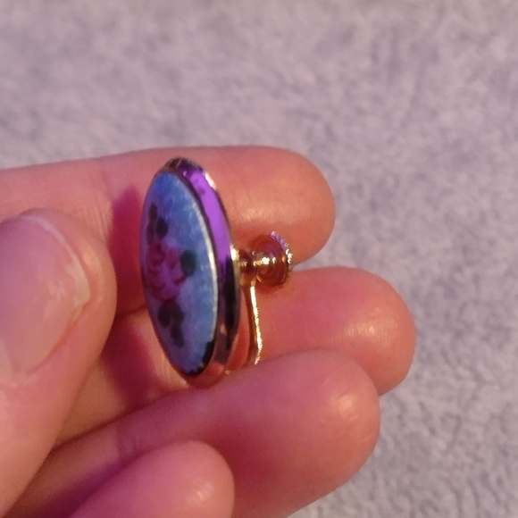 Vtg. Beautiful Guilloche Enamel Rose Brooch Earrings Set - Picture 7 of 9